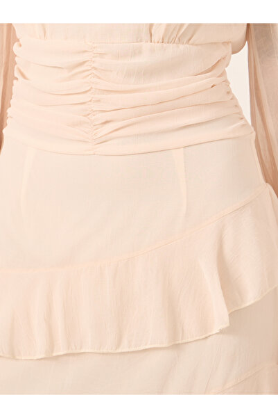 Styli Puff Sleeves Ruffled Hem Tiered Maxi Dress