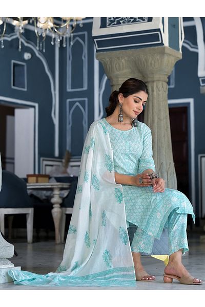 Vishudh By Styli Women Blue Floral Printed Cotton Kurta Set
