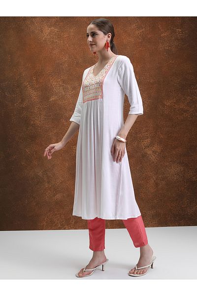 Vishudh By Styli White Geometric Yoke Design Thread Work A-Line Kurta