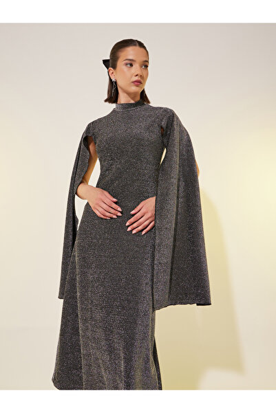 Styli Metallic Design High Neck Sheath Midi Dress