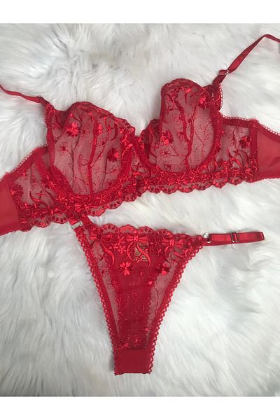 COLOR DE PIEL Women's Red Lace Stylish Bra Panty Set