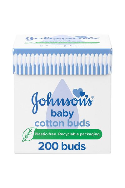 Johnson 's Baby Pure Cotton Buds 200 pcs | Gentle, Safe & Hygienic for Baby & Family Use