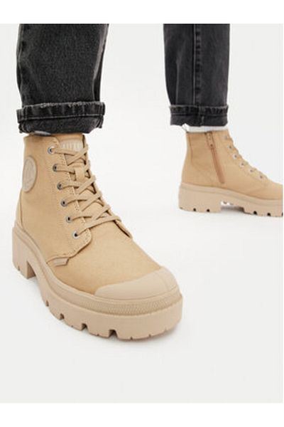Palladium ladies trapper 96907-227-M natural