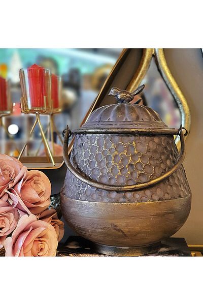 Vitale Sahara Copper Look Vase with Metal Lid