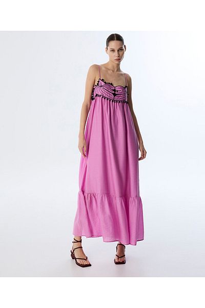 Twist Contrast Embroidered Dress