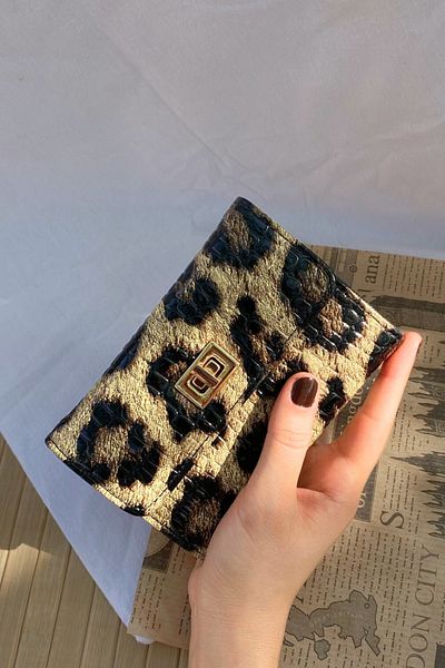 Mazel Design Earth Model Key Gold Closure Women's Wallet