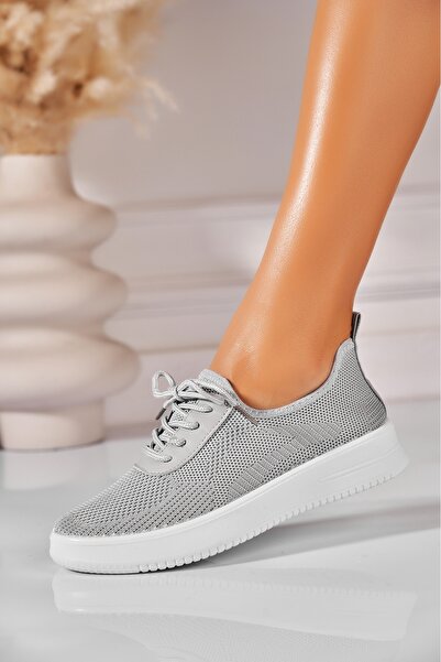 Joana Women's casual shoes in gray fabric Yasmina