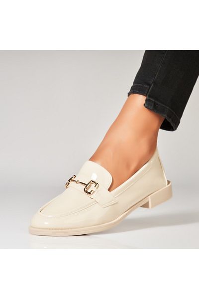 Joana Women's casual shoes Beige made of ecological patent leather Shreya