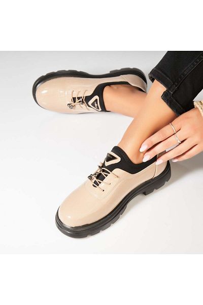 Joana Women's casual shoes Beige made of ecological patent leather Azira