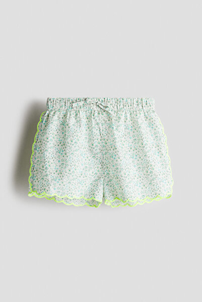 H&M Dalgalı Kenarlı Şort