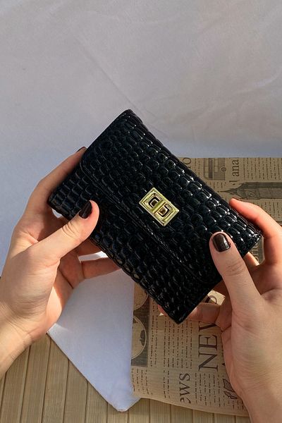 Mazel Design Earth Model Key Gold Closure Women's Wallet