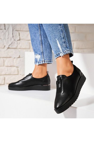 Joana Women's casual shoes in black ecological leather Sira