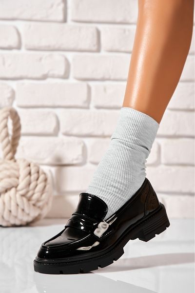 Joana Women's Casual Black Shoes Made of Patent Leather Lainey