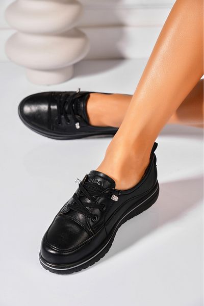 Joana Women's casual shoes in black eco-leather Talisa