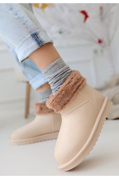 doremodam Mordi Beige Oval Toe Waterproof Boots with Fur Inside - Lisinya