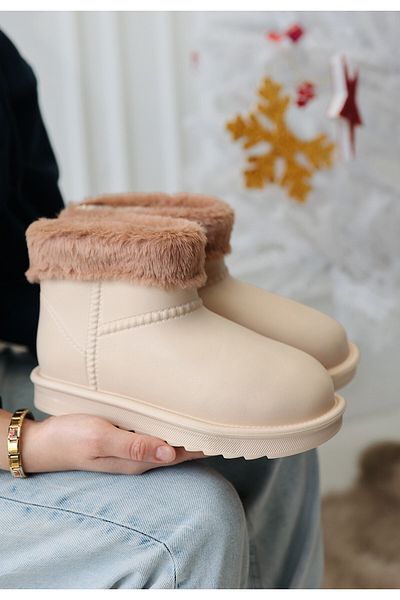 doremodam Mordi Beige Oval Toe Waterproof Boots with Fur Inside - Lisinya
