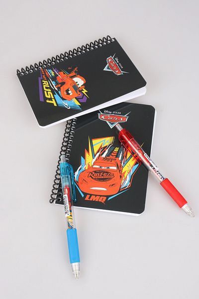 CARS Dekomus with Licensed Cars Spiralli A6 80 Sheets Block Notebook and Versati̇l Tipped Pen 0.7 mm 2'Li̇si̇