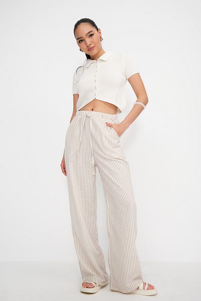 Addax Pantaloni cu picioare late - Design în dungi PN3545
