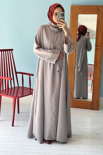 Mevra Gray Smart Tshirt and Pants Combination