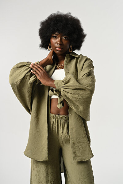 Orfeo Negro Women's Sleeve Lace-Up Detail Crinkle Fabric Solid Color Oversize Shirt