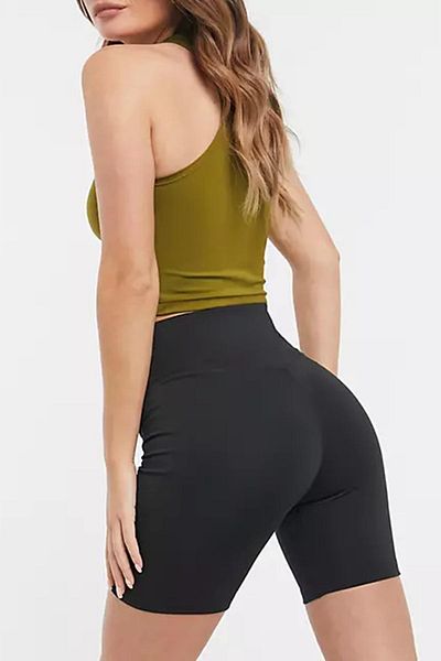 Nike High Waisted Black Women's Biker Leggings - 7 Inch Tight Shorts with 2 Pockets