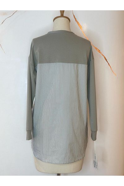 Mymood Stoned Pocket Lace Sweatshirt