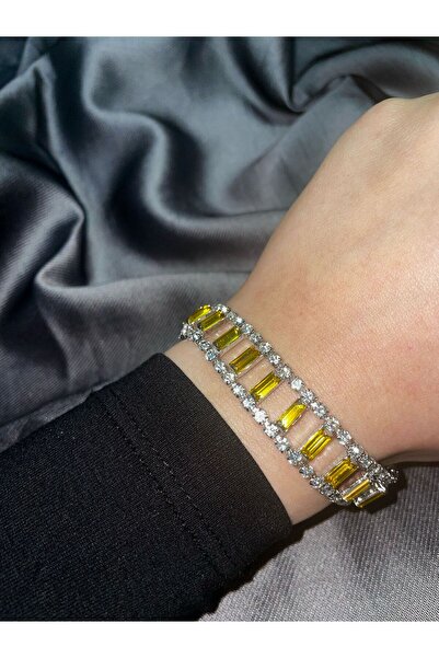 Avcıoğlu Aksesuar سوار نسائي من الرغيف الفرنسي موديل الزركون والكريستال والأح...