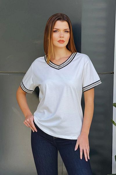 aytemas Knitted Striped Collar and Sleeves Blouse