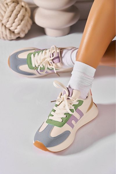 Joana Adida i de dam Piele Ecologica Color Sakaia