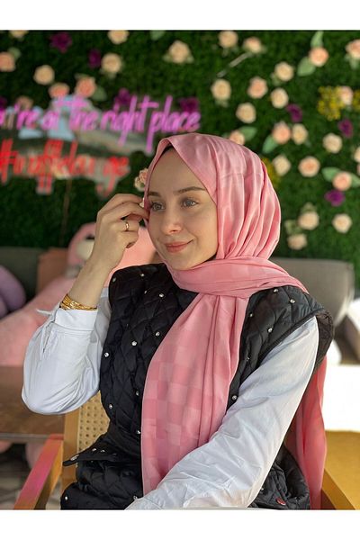 Sima Candy Pink Call Silk Jacquard Checkerboard Shawl
