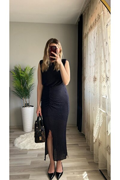 ensbutik Kolları Vatkalı Önden Yırtmaçlı Elbise