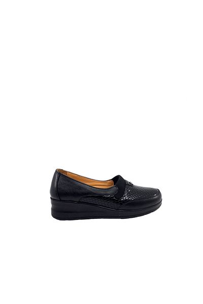 Castle Black 42767-1 Women's Daily Genuine Leather Orthopedic Shoes
