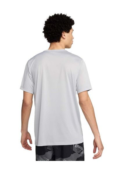 Nike mens t-shirt black
