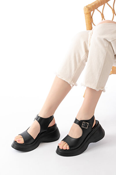 SEEM Γυναικεία μαύρα σανδάλια Dolce Asymmetric Cut με ψηλή σόλα