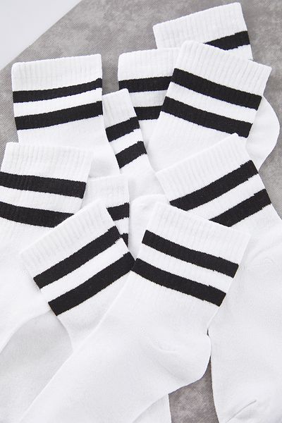 Trendyol Collection Weiße Unisex 10er-Pack gestreifte Baumwoll-Spiel-/Tennissocken für Jungen