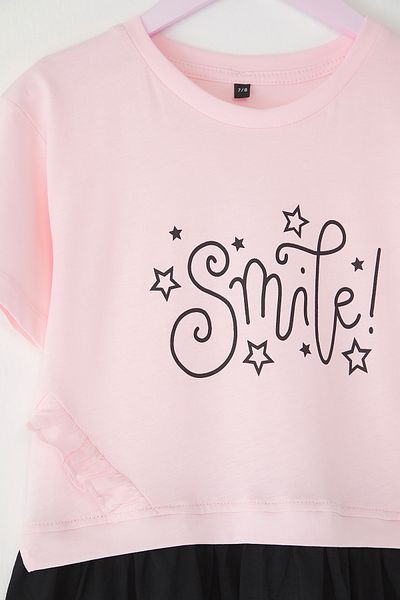 TRENDYOLKIDS Pudrové dívčí 100% bavlna Slogan s potištěným krátkým rukávem mini pletené šaty TKDSS25EL00089