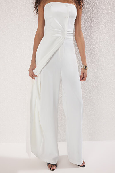 Trendyol Collection Weißer, trägerloser, gewebter Overall mit weitem Bein in limitierter Auflage TWOSS25TU00035