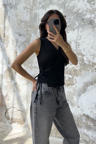 Trendyol Collection Black Double Breasted Closure V-Neck Regular Knitted Blouse Vest Twoss25Ye00106