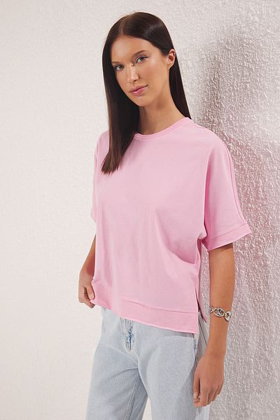 Trendyol Collection Tricou tricotat oversize/casual, roz, 100% bumbac, cu detaliu decupat și cu fantă TWOSS24TS00027