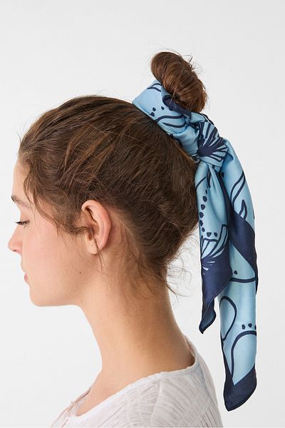 Stradivarius Printed scarf