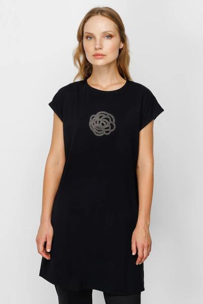 ON FASHION ÖNÜNDE ÇİÇEK TAŞ DESENLİ KISA KOLLU UZUN TUNİK BLUZ