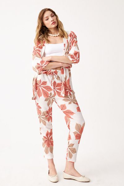 Know Women's Orange-White Floral Pattern Kimono Shirt Pants Set