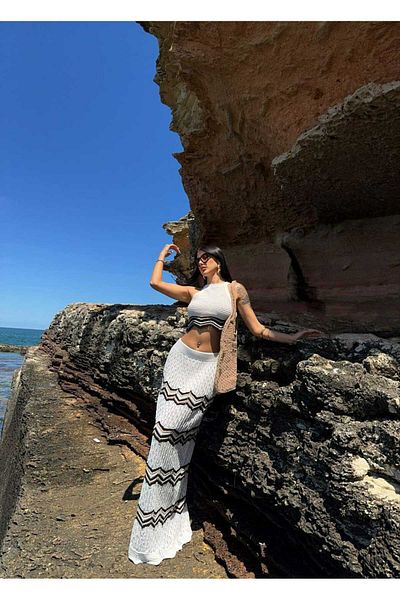 LE CARAMBOLE Women's White Asymmetrical Cut Skirt Lined Summer Knitwear Suit