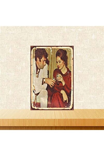 TAKIFİX Türkan Şoray Yılmaz Güney 20x30 cm Retro Ahşap Poster Tkfx3815