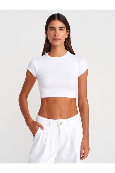 Dilvin 31810 Crew Neck Crop T-Shirt-White