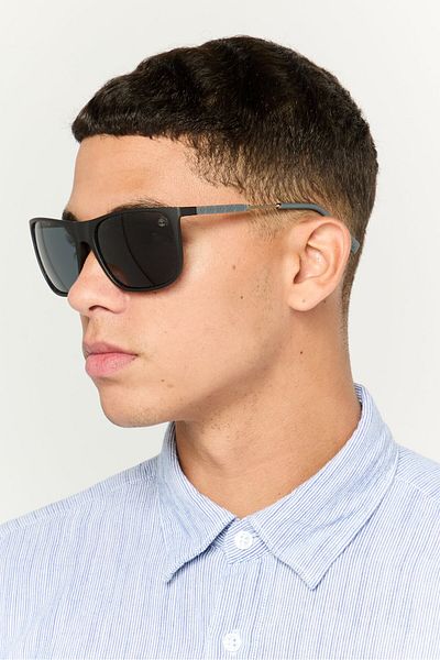Timberland Men TB928102D62 Square Polarized Sunglasses, Black