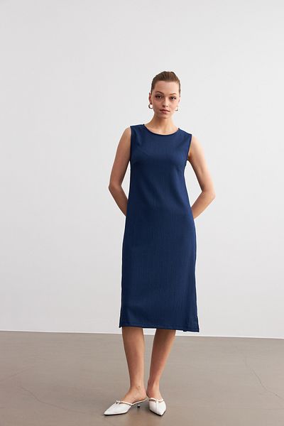 Trendseninle Rochie de damă, albastru bleumarin, fără mâneci, lungime midi, cu fantă