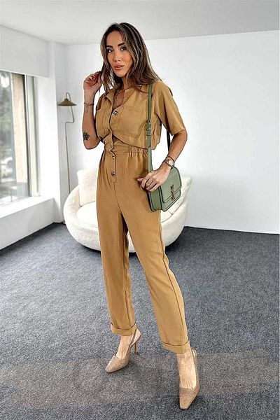 Qaju Ολόσωμη φόρμα με λεπτομέρεια τσέπης Camel