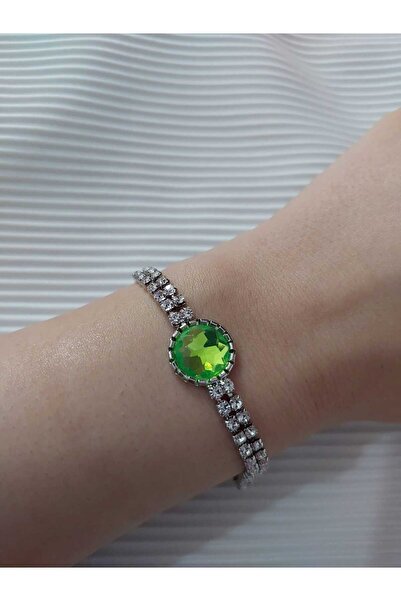 Avcıoğlu Aksesuar اسوارة نسائية حجر واحد موديل دائري حجر كريستال زركون اسوارة مطلية بالفضة