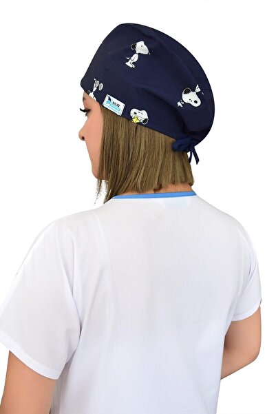 Nur Ortopedi Unisex Doktor Hemşire Aşçı Lacivert Snoppy Desenli Cerrahi Bonesi